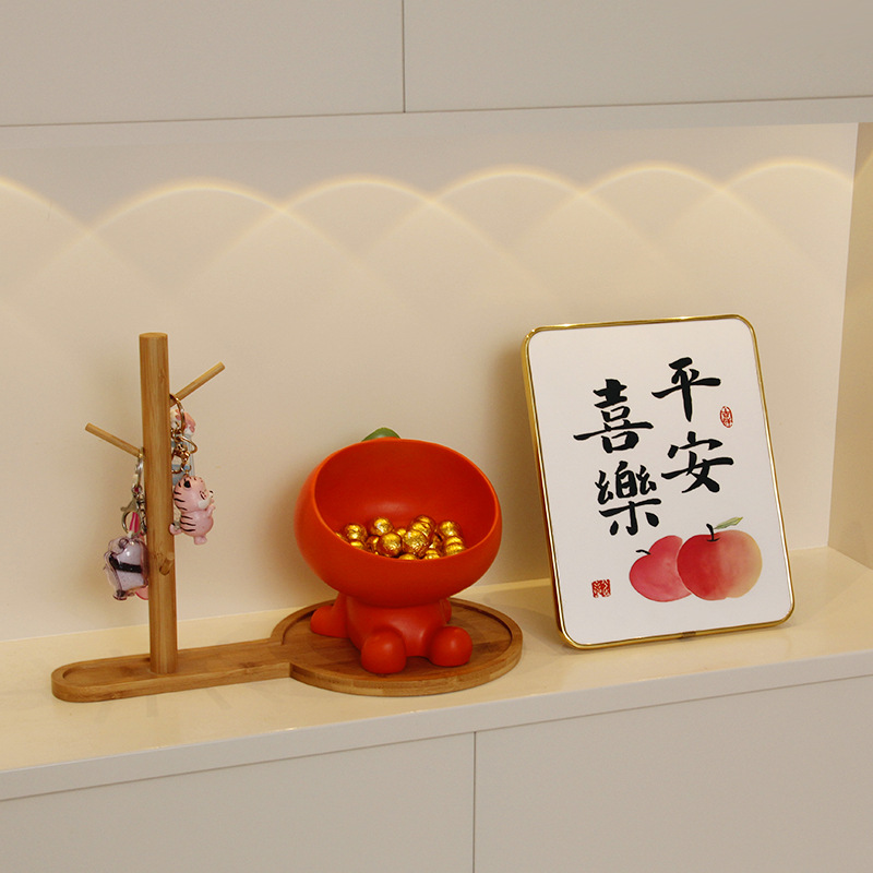 Cute cream-style, everything goes well. Key storage for the entrance hall, home decorations, and a fruit plate for the living room details Picture