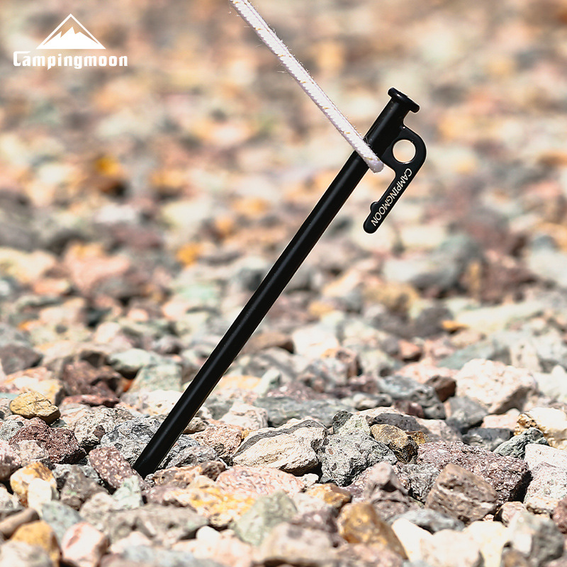 Koman T series high-carbon steel electrophoretic anti-rust tent nail fixing rods, canopy nails, camping nails, camping ground nails Application Scenario
