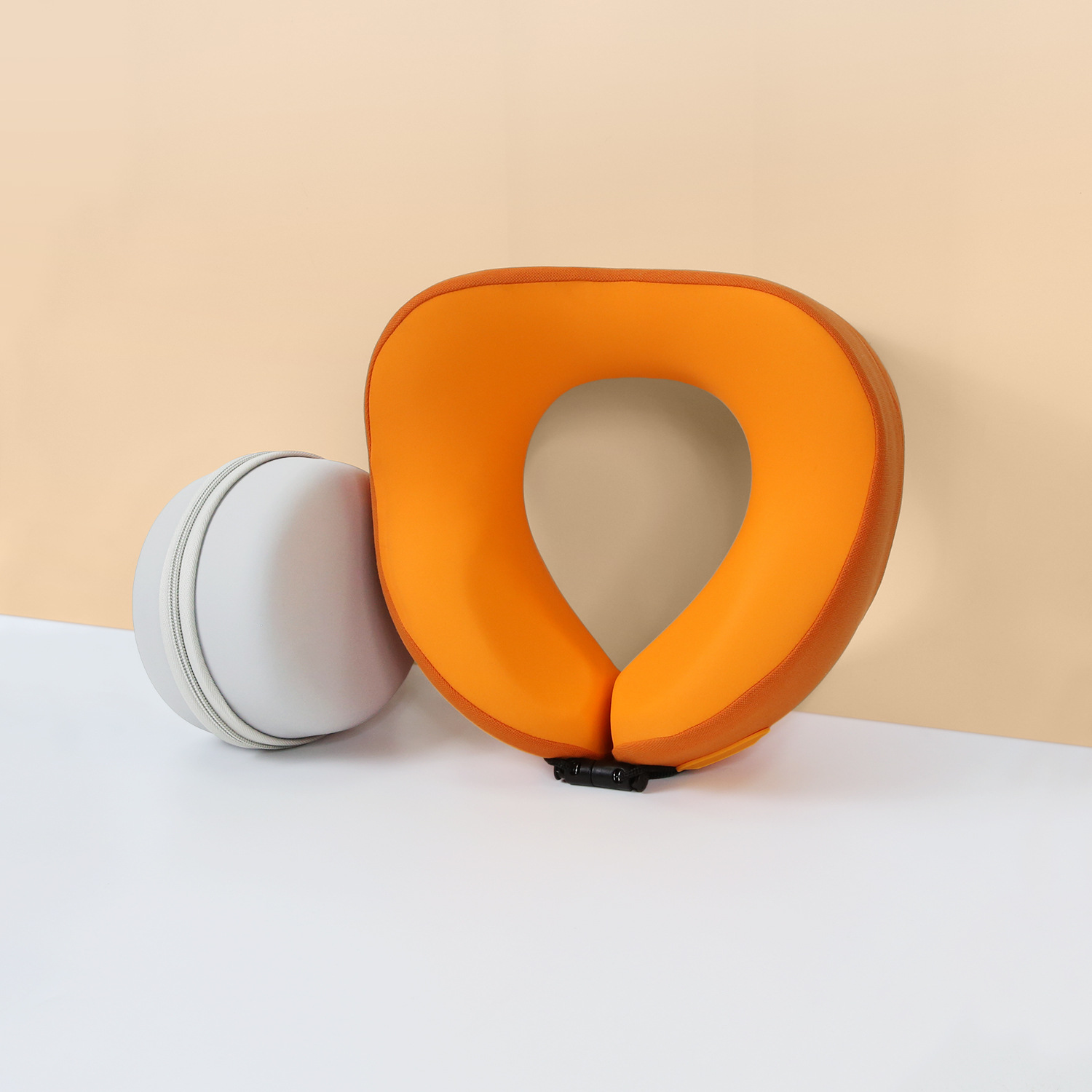 u型枕记忆棉四驼峰头枕可收纳护颈枕脖枕u形枕pillow专利设计 Specification image