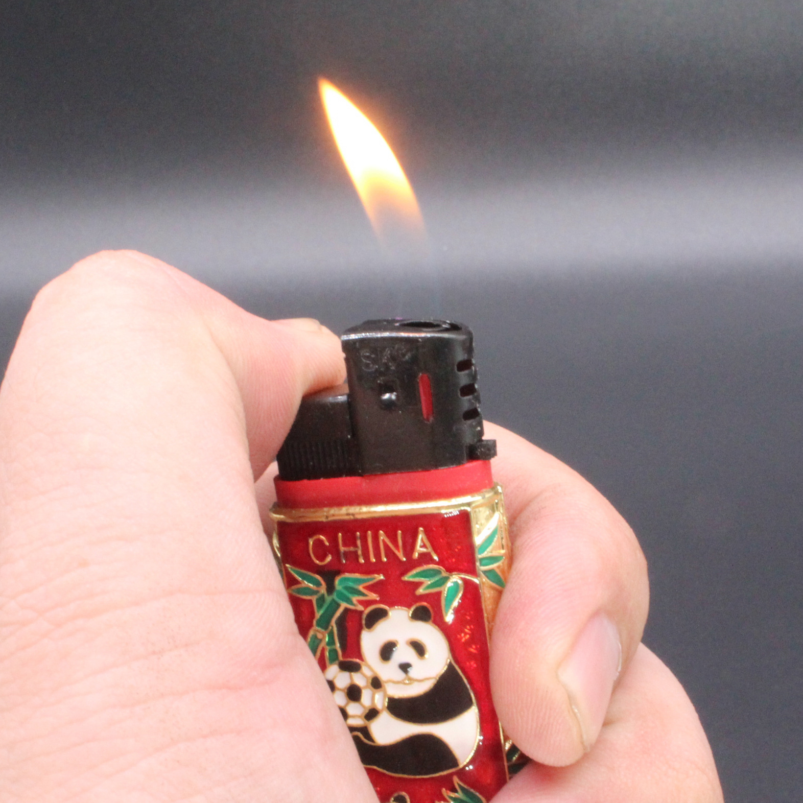 景泰蓝(珐琅器)实物图