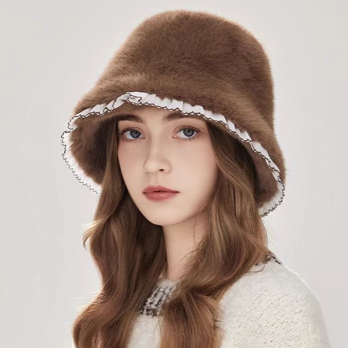 A versatile knitted, warm, Korean-style fisherman's hat that shows off your face, a sweet and cute women's woolen hat with lace trim for the autumn and winter season Specification image