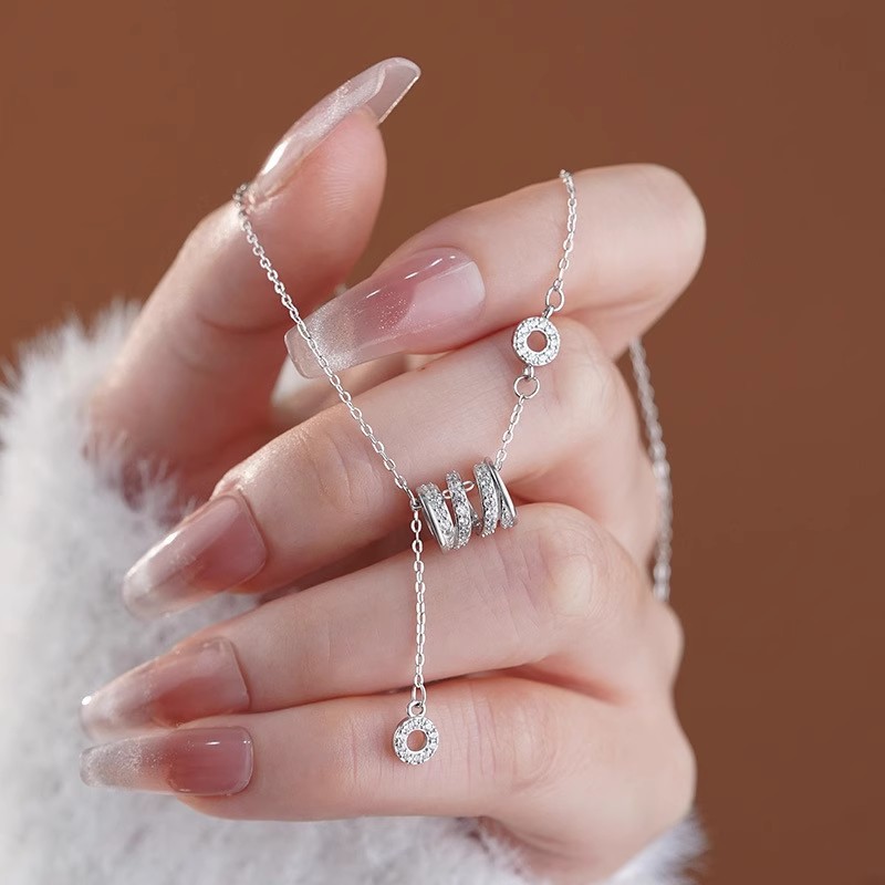 银萃999纯银小蛮腰镶钻项链新款小众轻奢高级感锁骨链圣诞节礼物产品图