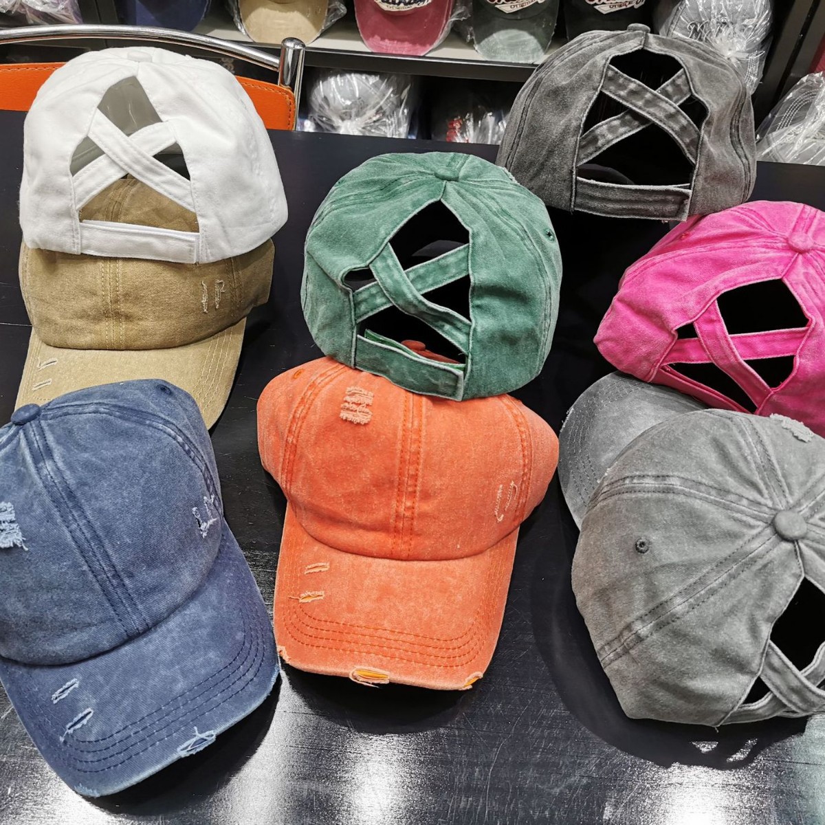 New washable perforated cross high ponytail hats for both men and women, versatile baseball caps for spring, summer and autumn with soft tops and duck tongues for export