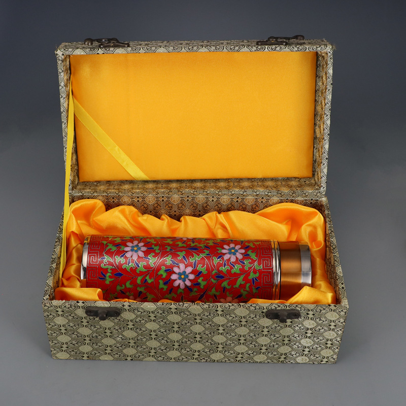 Premium Beijing Cloisonne traditional cultural gift, machine-made copper body enamel shell wrapped lotus health preservation insulated cup Application Scenario