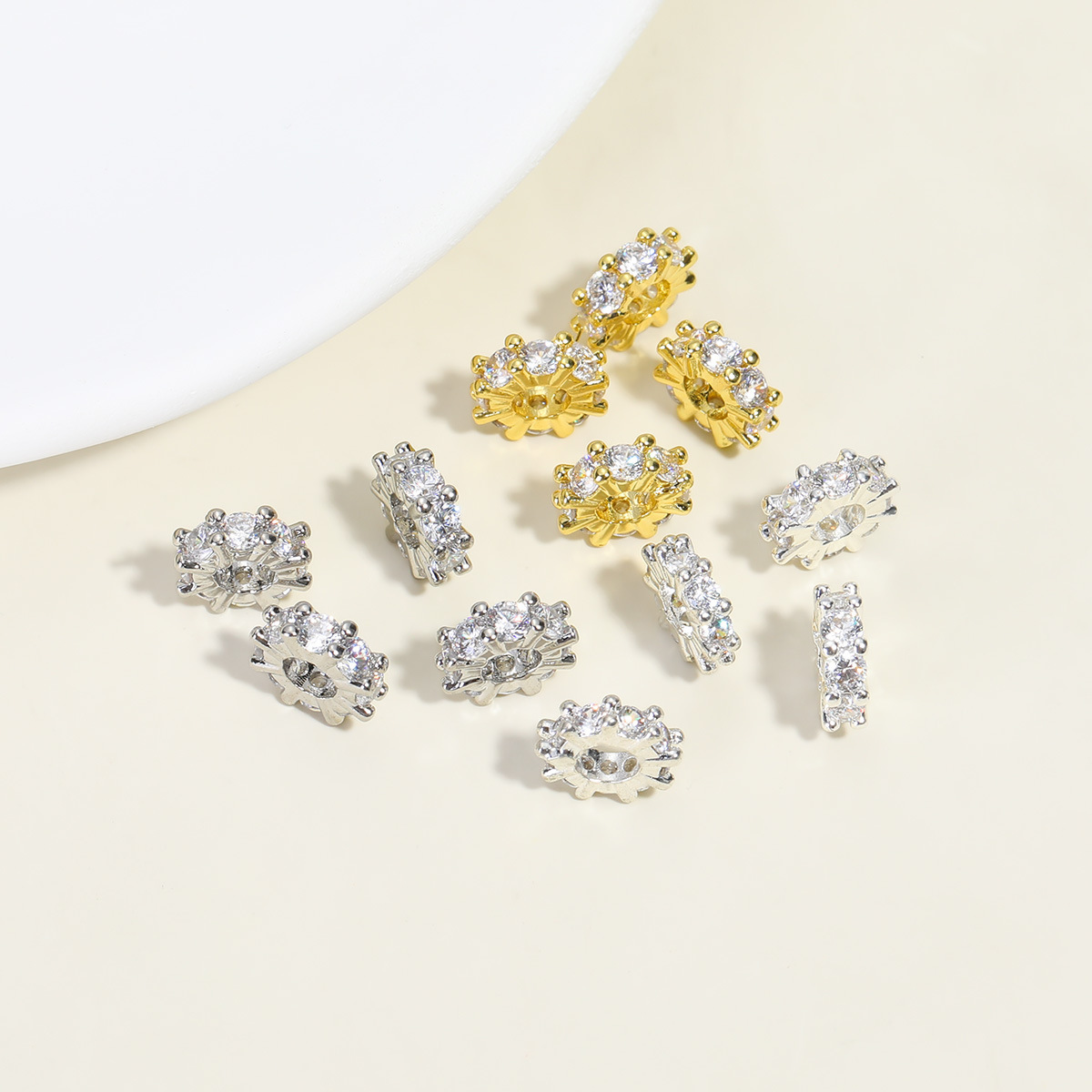 Bolso 18K color de oro micro zirconia incrustado agujeros grandes taladrado bucle partidor de perlas bricolaje accesorios rueda de perlas partidor de perlas materiales details Picture