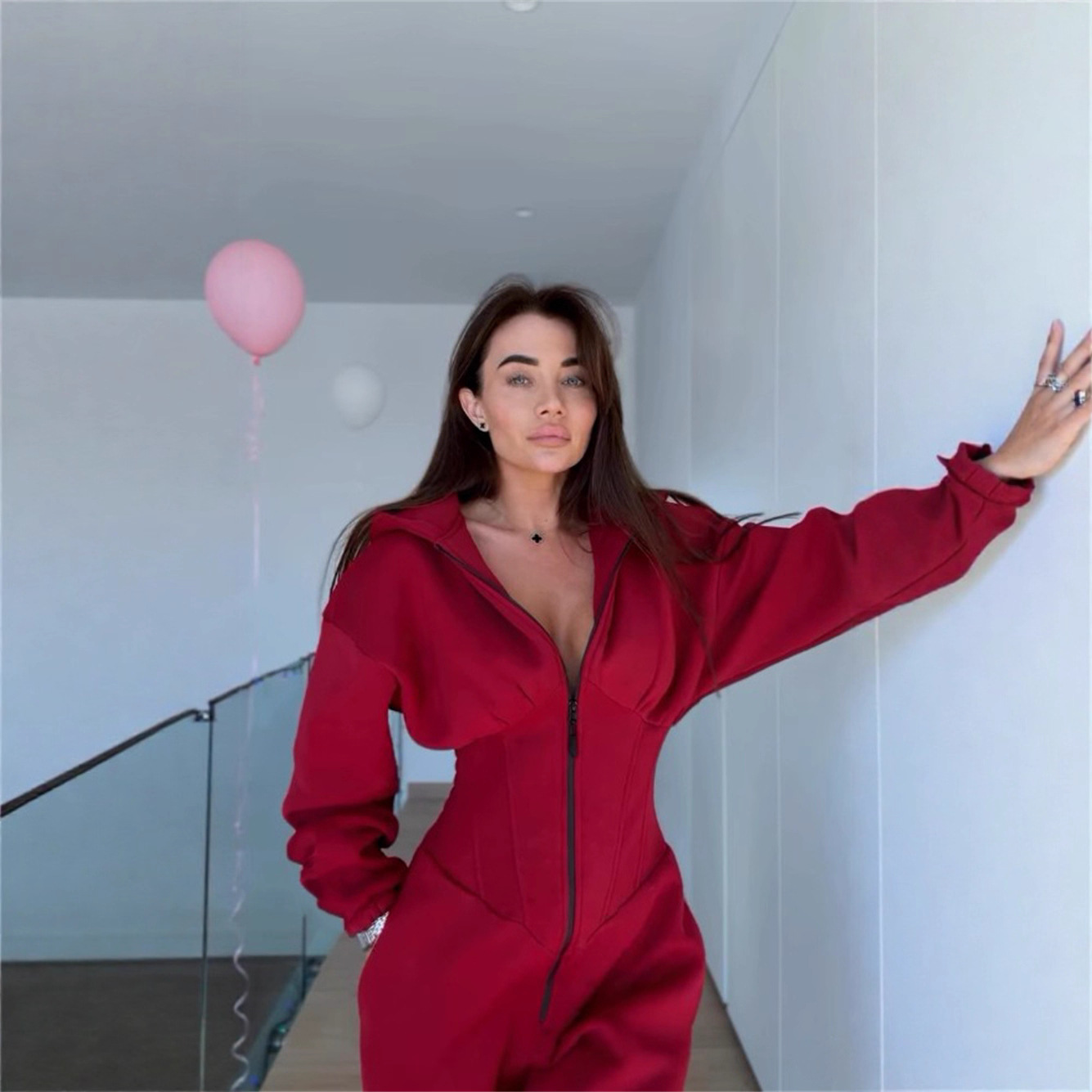 Cross-border foreign Trade 2025 Amazon ebay Hot-selling bestsellers of sportswear and casual women's hooded jumpsuits details Picture