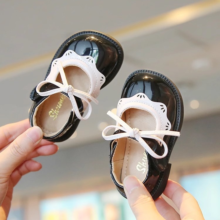 unit/童鞋女童凉鞋细节图