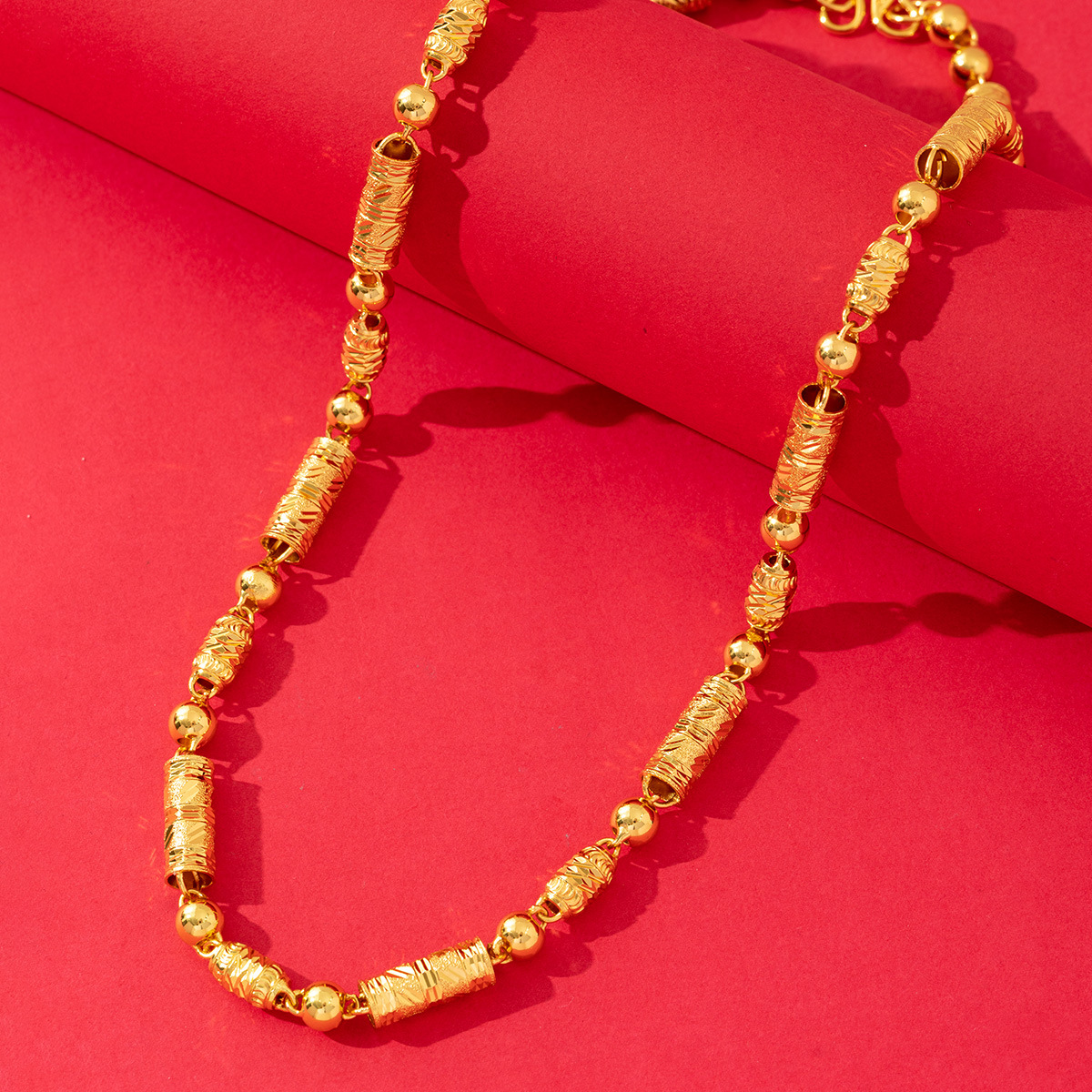 Cross-border men's bold and powerful copper gold-plated jewelry, bucket beads, Buddhist prayer beads, solid necklace, high-end and versatile, personalized jewelry trend details Picture