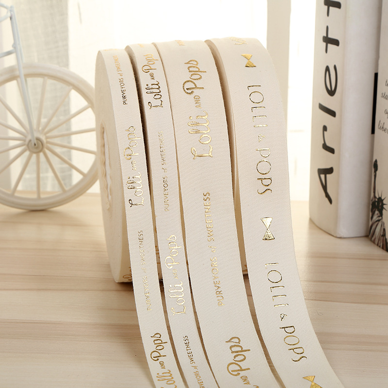 Colorful all-cotton foam embossed gold and silver webbing, pure cotton fabric webbing, clothing webbing, edge banding strips, printed webbing, edge banding strips, accessories details Picture