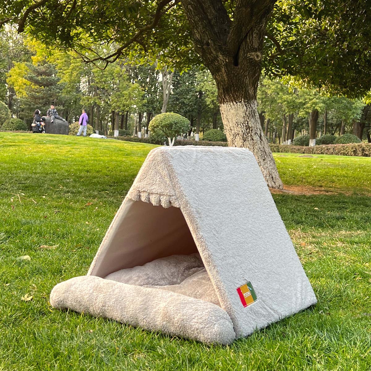 Beautiful velvet triangular house pet tent, comfortable tent-style, foldable and retractable, wholesale of pet dog and cat beds details Picture