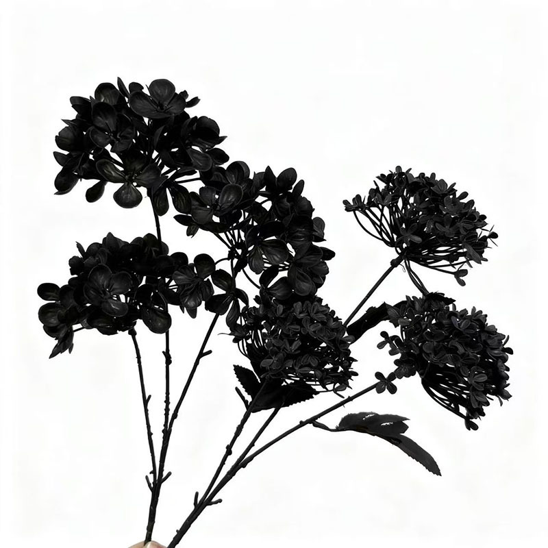 Black plastic flower wedding simulation flower arrangement, silk flower artificial flower materials, wedding hall decoration flower art theme flower arrangement wholesale Application Scenario