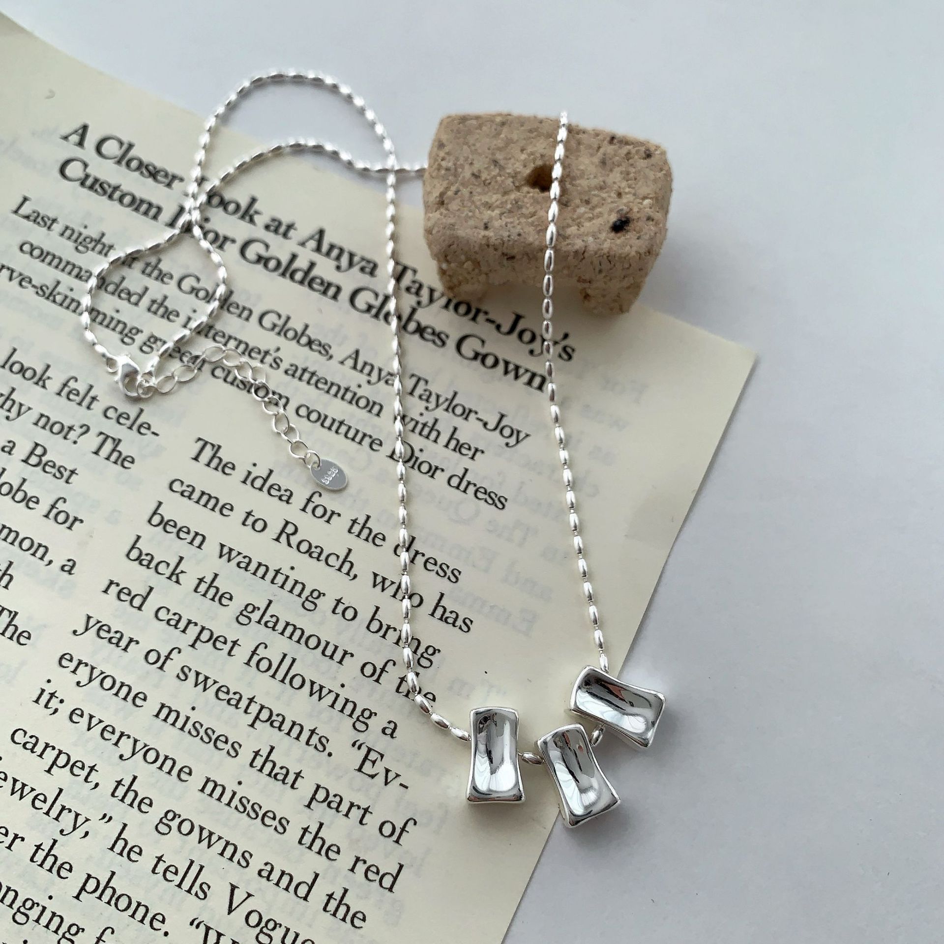 S925 sterling silver 11.17 heavy industry square pendant collarbone chain, ins niche design, hip-hop necklace, cold style and simple Application Scenario