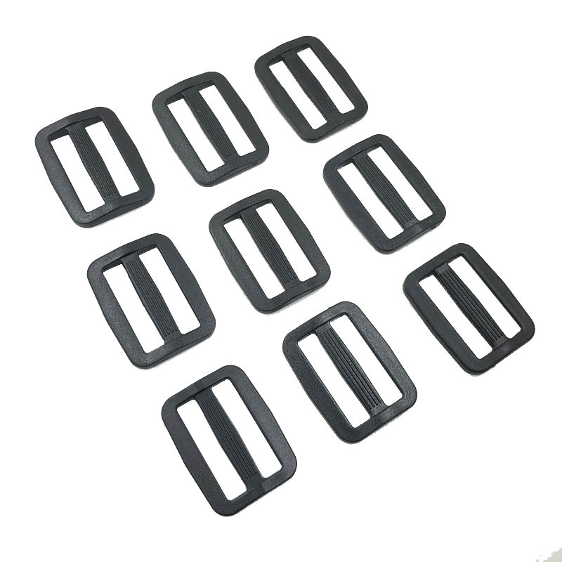 现货供应优质塑料日字扣三档调节扣织带扣PP材料加厚日字扣白底实物图