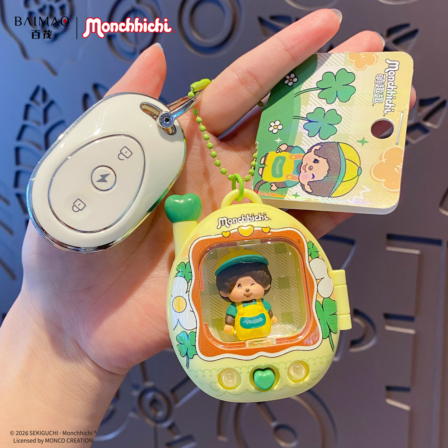 Authentic cute and fun light-up backpack keychain pendant, creative night light, light-up student bag pendant gift Specification image