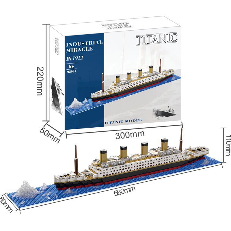 Cross-border bestseller Iceberg Titanic building block toy giant boy and girl beneficial intelligence cruise ship model Item Picture