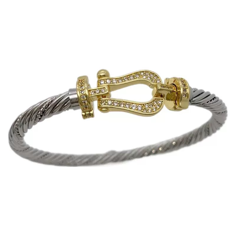 Wholesale copper jewelry: horseshoe buckle twisted steel wire bracelet, U-shaped buckle full diamond bracelet, 18K gold export version bracelet Item Picture