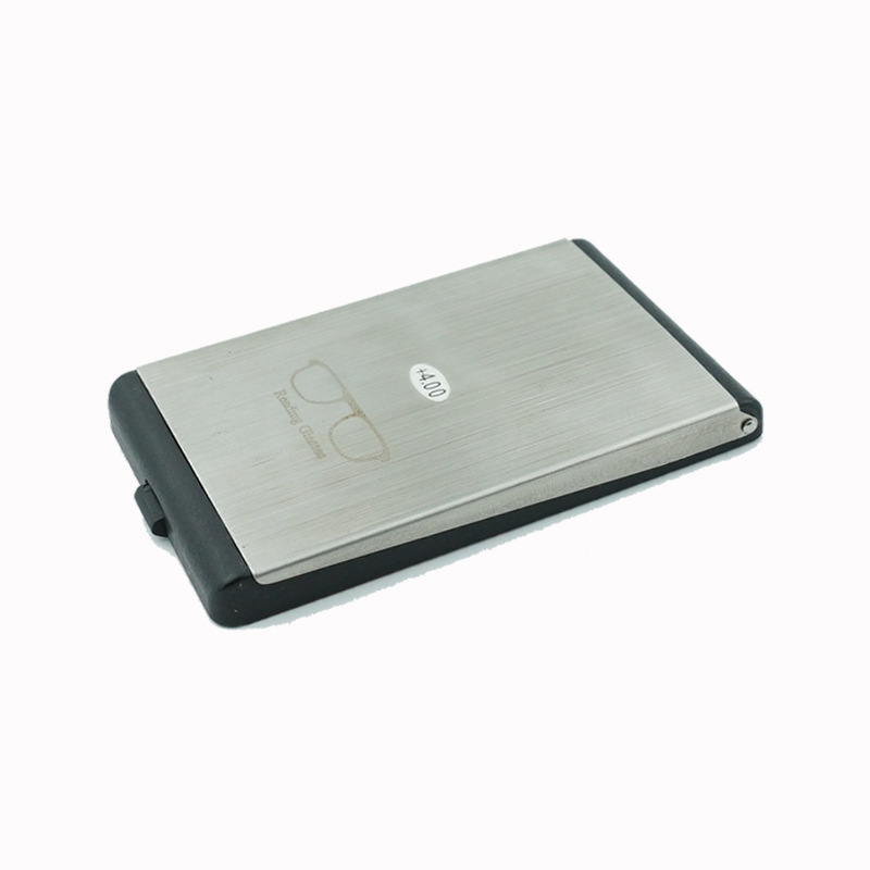 ومن السهل على الرجال حمل نظارات أزهار قديمة لمقاومة السقوط Specification image