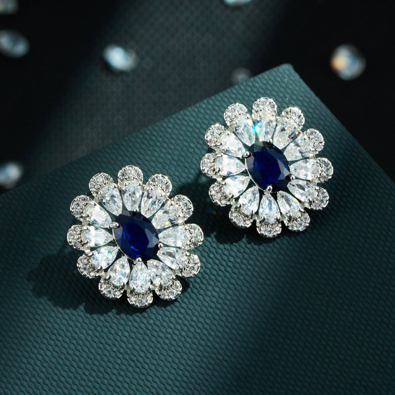 Light luxury and high-end sunflower stud earrings, copper alloy with micro-inlaid zircon s925 silver needle, golden yellow and blue spinel, versatile earrings Application Scenario