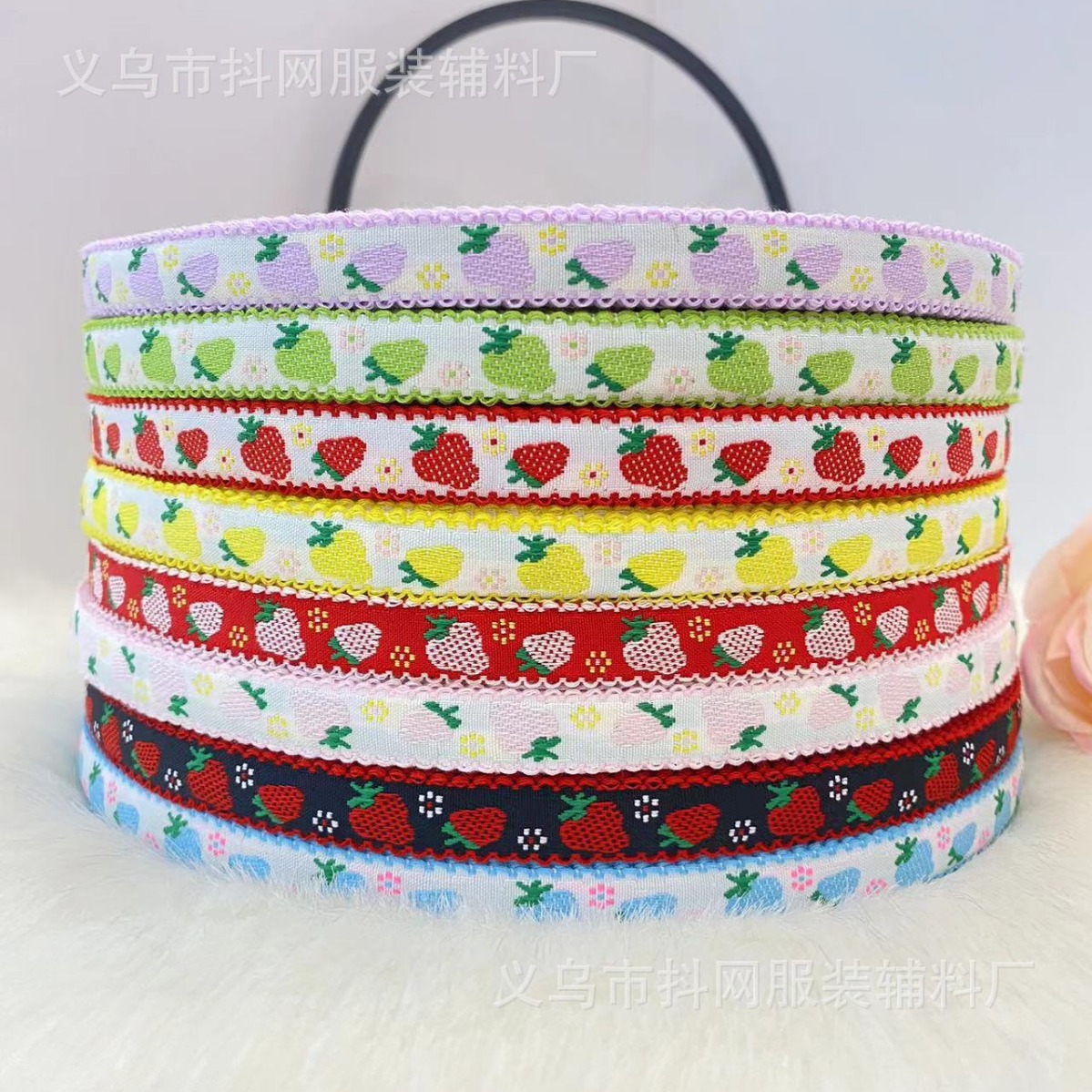 1.5 cm black fungus edge strawberry jacquard embroidery handmade DIY bow webbing gift box packaging strap details Picture