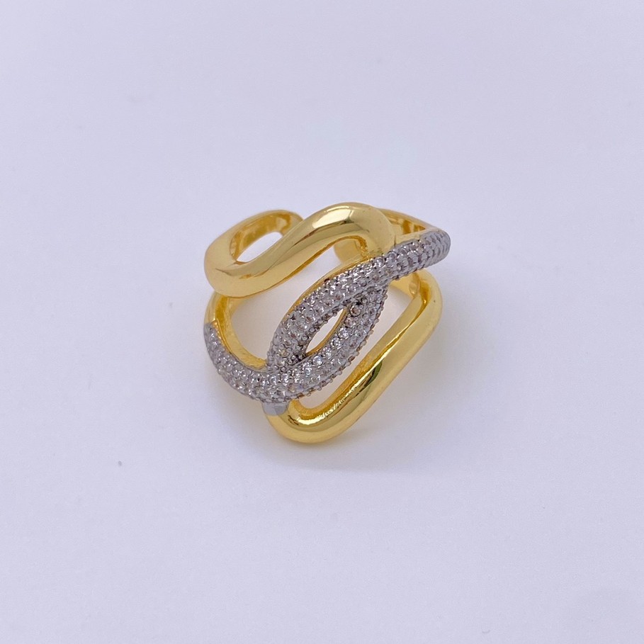 A new cross-border copper-inlaid zircon ring for women on Instagram, featuring a simple French style and a geometric niche open ring Application Scenario