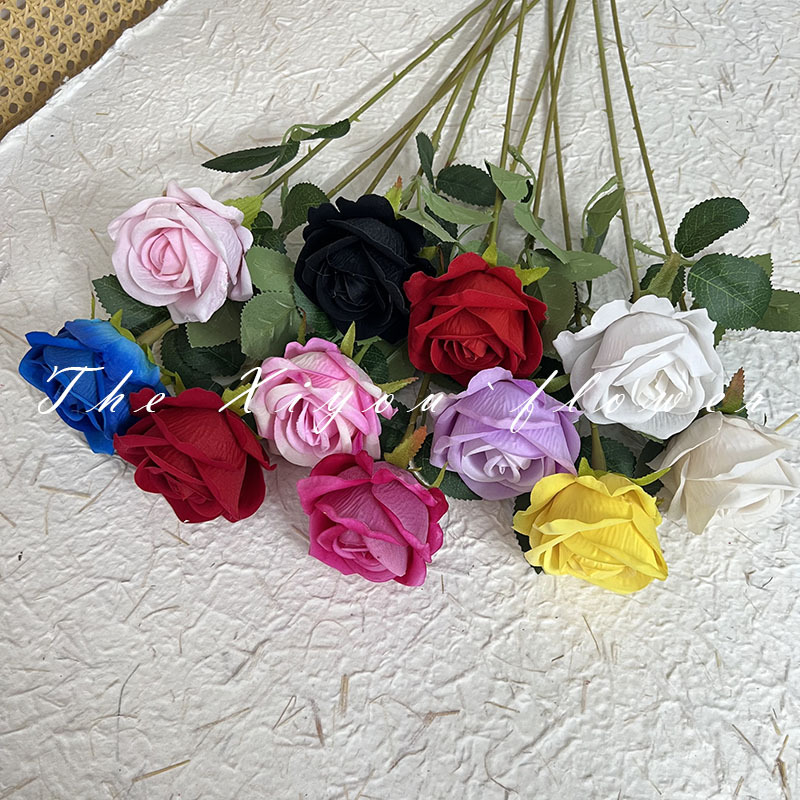 Single-branch velvet rose waterfall, romantic shopping mall park, popular check-in and photo backdrop, wedding arch, photography props details Picture