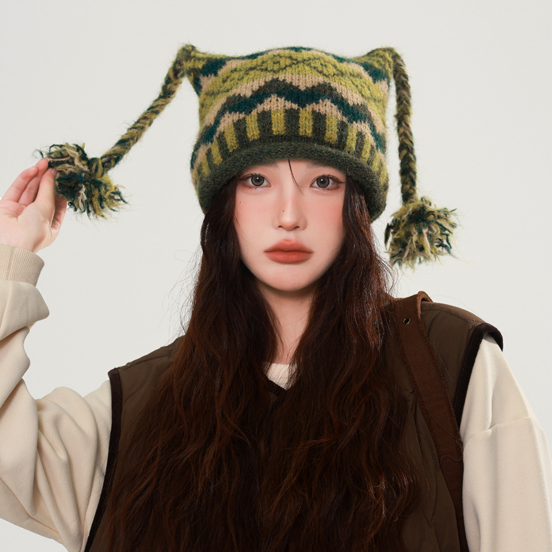 The 2025 new ethnic-style cat ear colorful striped woolen cap is a versatile and warm knitted cap for children and men in autumn and winter Specification image