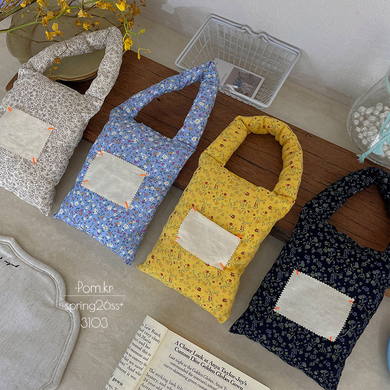 Spring new Korean-style children's handbag with floral prints and accessories, fresh fabric InS-style baby clothing decorations
