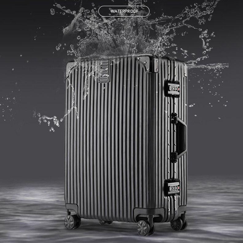 Female luggage influencer on Instagram, retro small travel suitcase, large capacity, swivel wheels, leather case, silent wheels Application Scenario