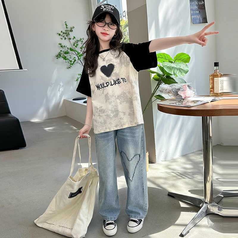 Girls' short-sleeved T-shirt, cotton summer dress, student print tie-dye, stylish girls, middle and senior children's half-sleeved top, summer trend Application Scenario
