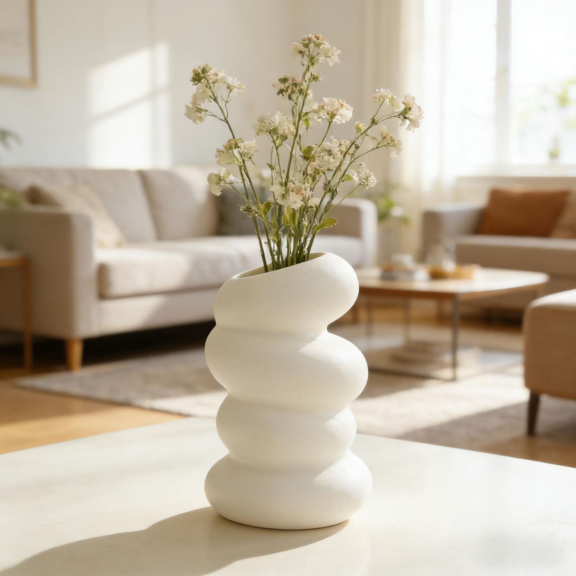 Nordic InS-style imitation ceramic plastic flower POTS, artistic and creative versatile decorative items, home entrance foyer ornaments Application Scenario