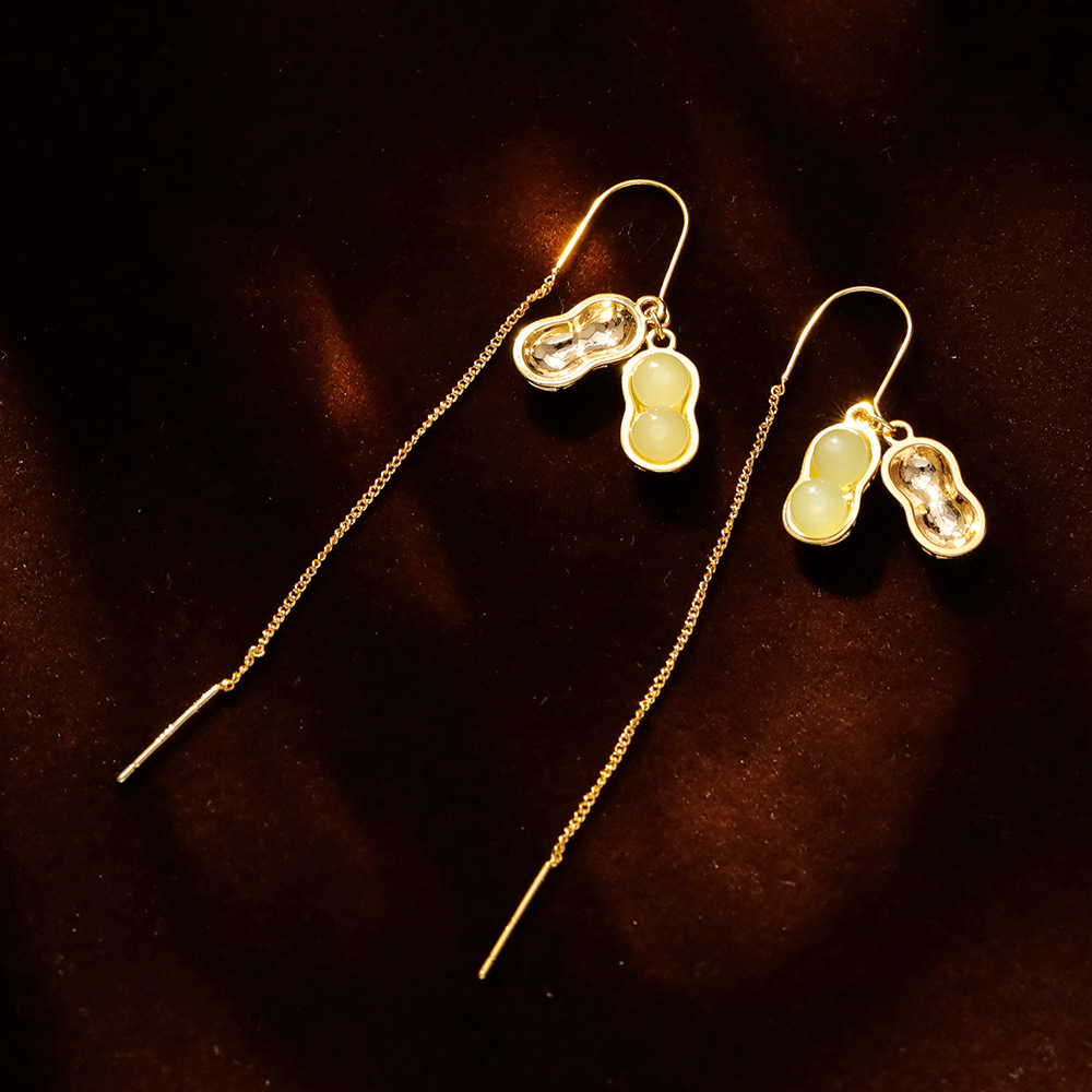 Hyacinth good fumi y jade colgante pendientes shake yin boom estilo orejeras moda femenina luz lujo alto sentido línea de la oreja Application Scenario