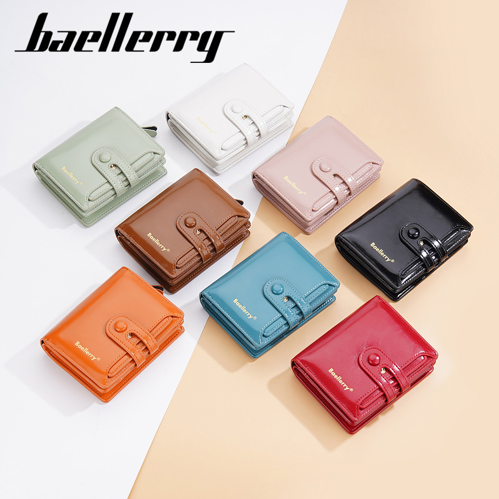 New women's wallet with a high-end feel, a short oil-waxed leather student ins women's coin purse Application Scenario