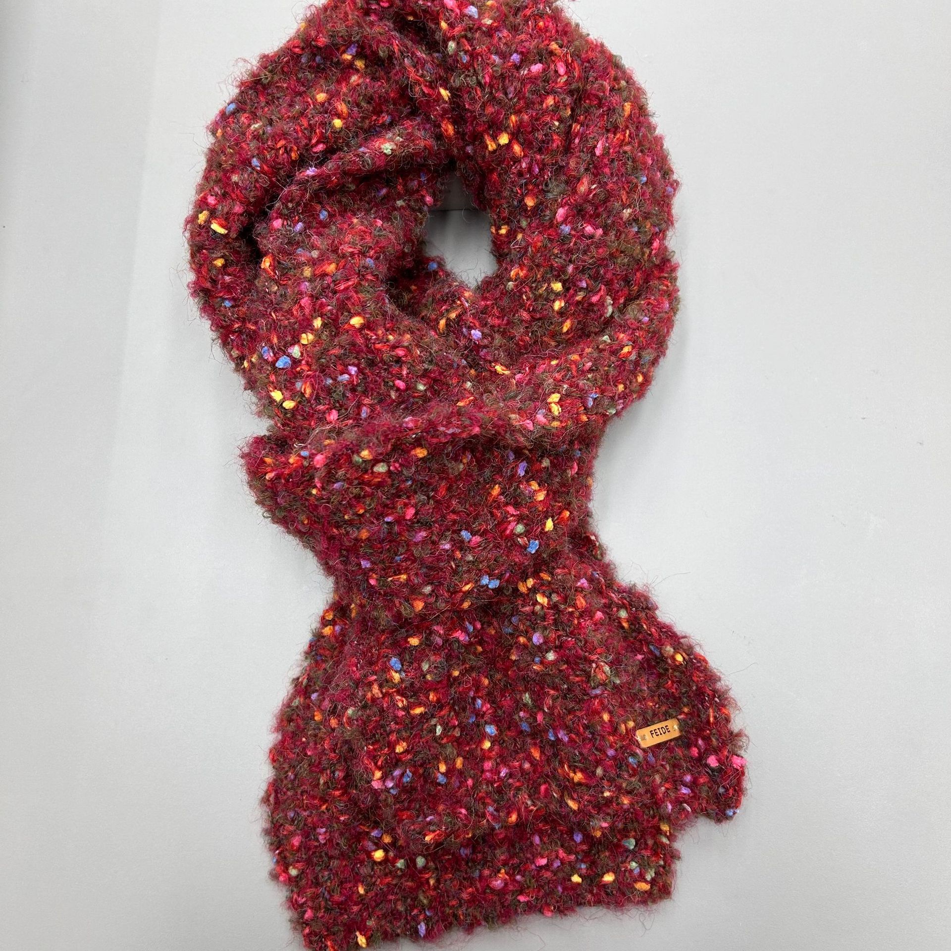 玫瑰蜜语珊瑚绒彩虹糖豆毛线小围巾编织送女生女友礼物圣诞围脖产品图