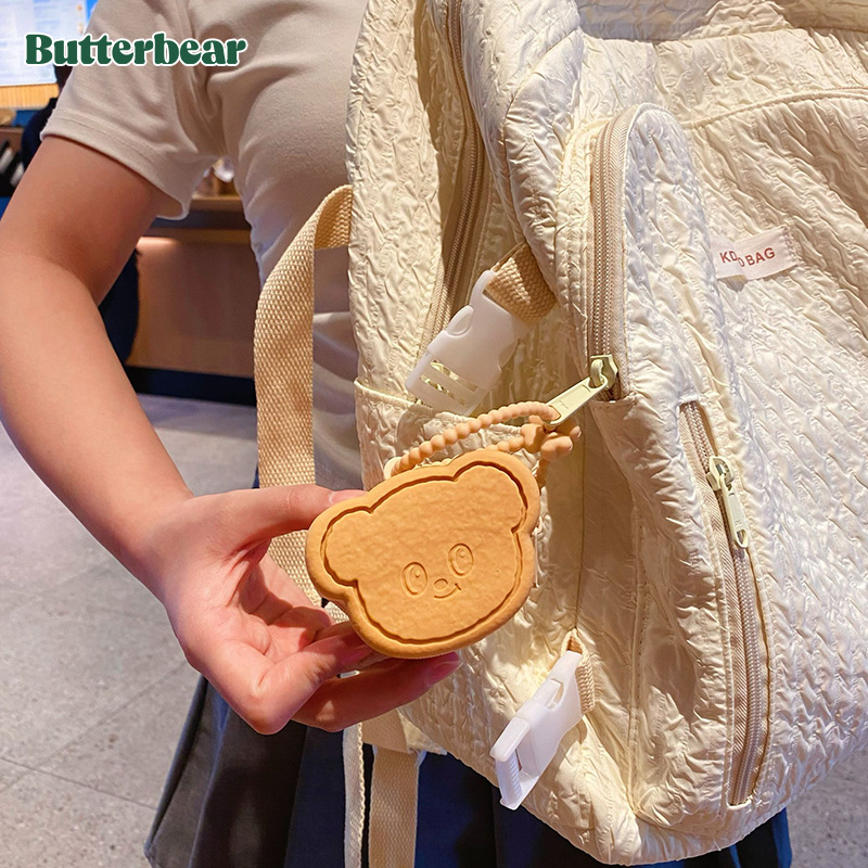Genuine Butter Bear silicone coin purse, keychain, women's exquisite earphone case, storage bag, key chain ring, pendant Application Scenario