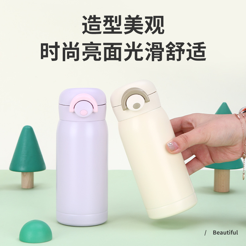 Small-capacity simple bouncing cup, insulated cup, titanium cup, drinking water cup Application Scenario