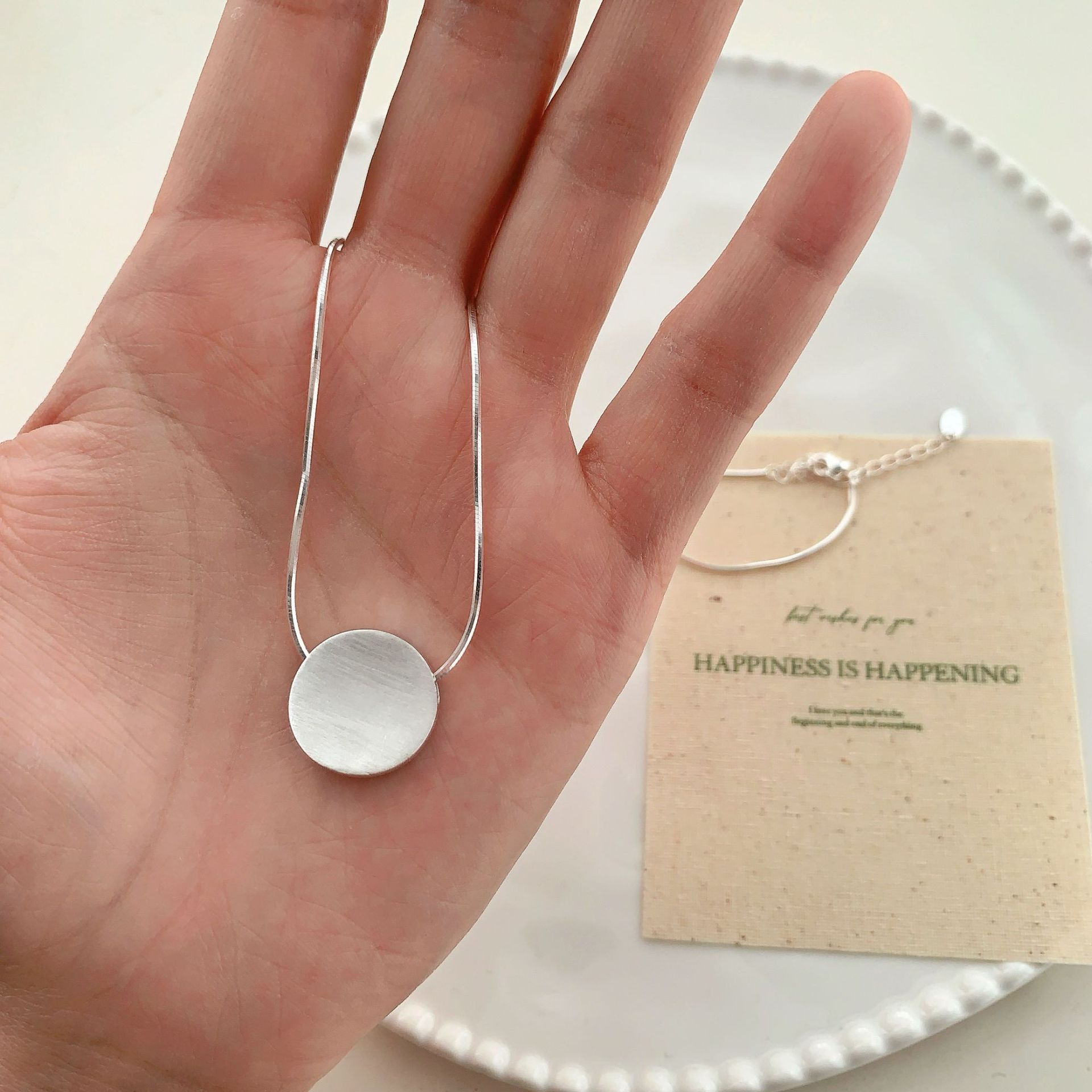 s925 sterling silver 12.6 brushed round piece necklace for women, light luxury, ins, niche design sense collarbone chain, simple and versatile, cold style Application Scenario