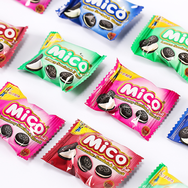 Malaysian-style Mico filled cookies mini cream black cookies 376g mini casual children's snacks Specification image