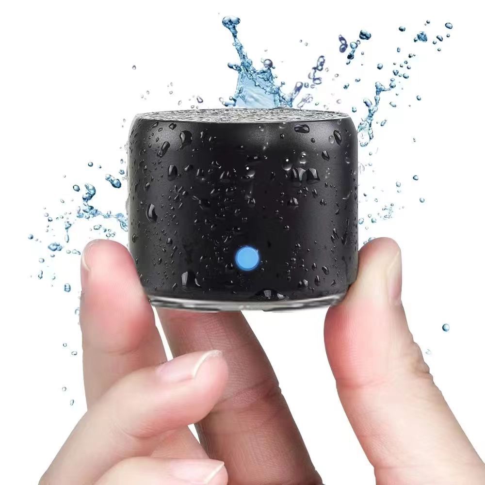 EWA-A106Pro outdoor portable 7-level waterproof Bluetooth speaker with excellent sound quality, factory direct sales