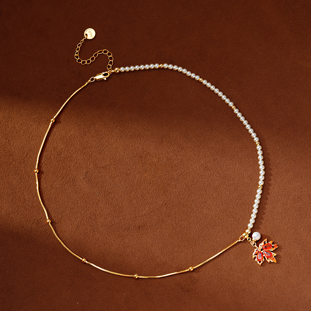 Hyacinth red arce leaf colgante collar mujer único collar de nicho diseño sentido gargantilla otoño invierno cadena de clavícula versátil tik yin boom details Picture