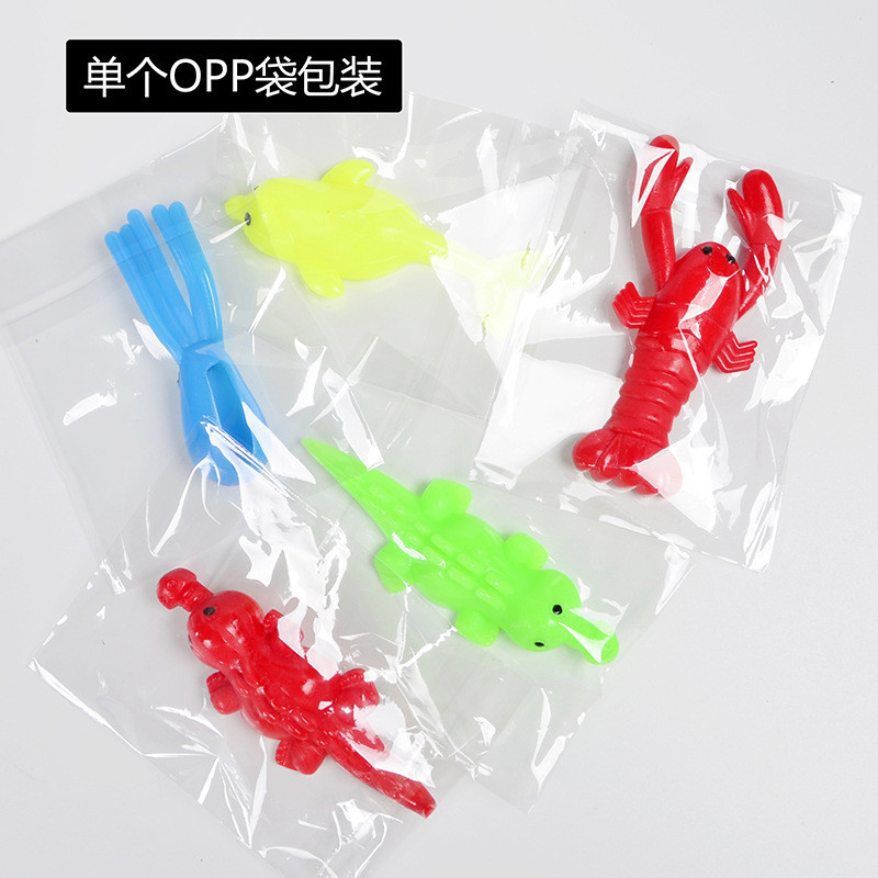 Genuine TPR slingshot animal finger slingshot toys Marine animal series slingshot slingshot animal manufacturer Application Scenario