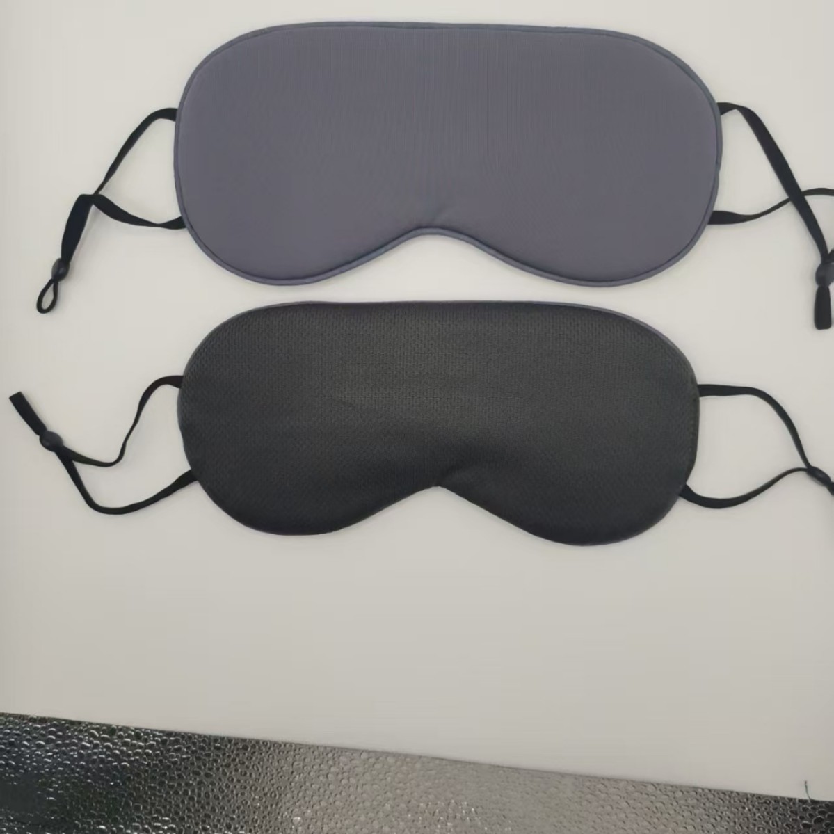 现货批发挂耳睡眠遮光眼罩午休睡觉透气无痕温凉双面冰丝护眼