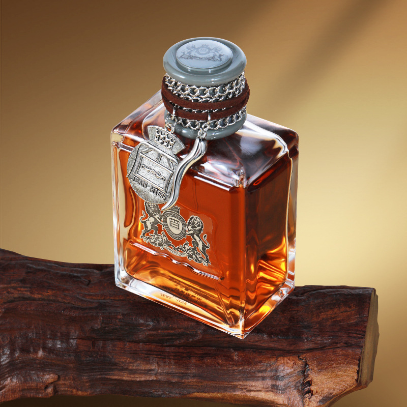 跨境越南男士香水脏话坏男孩香水风雨木质调跨境批发持久淡香水六区香水香水玻璃瓶定製香水