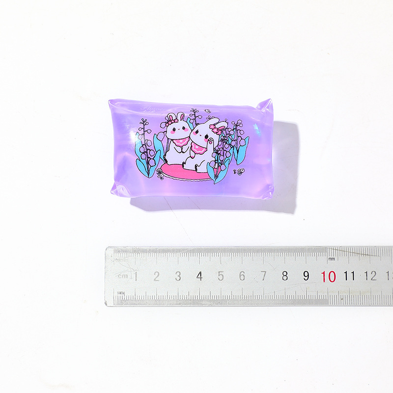 A funny water snake toy of the same style as Douyin that you can't catch, a mini and cute rabbit for relieving stress. A popular Internet celebrity is bored and can't hold onto the toy Item Picture