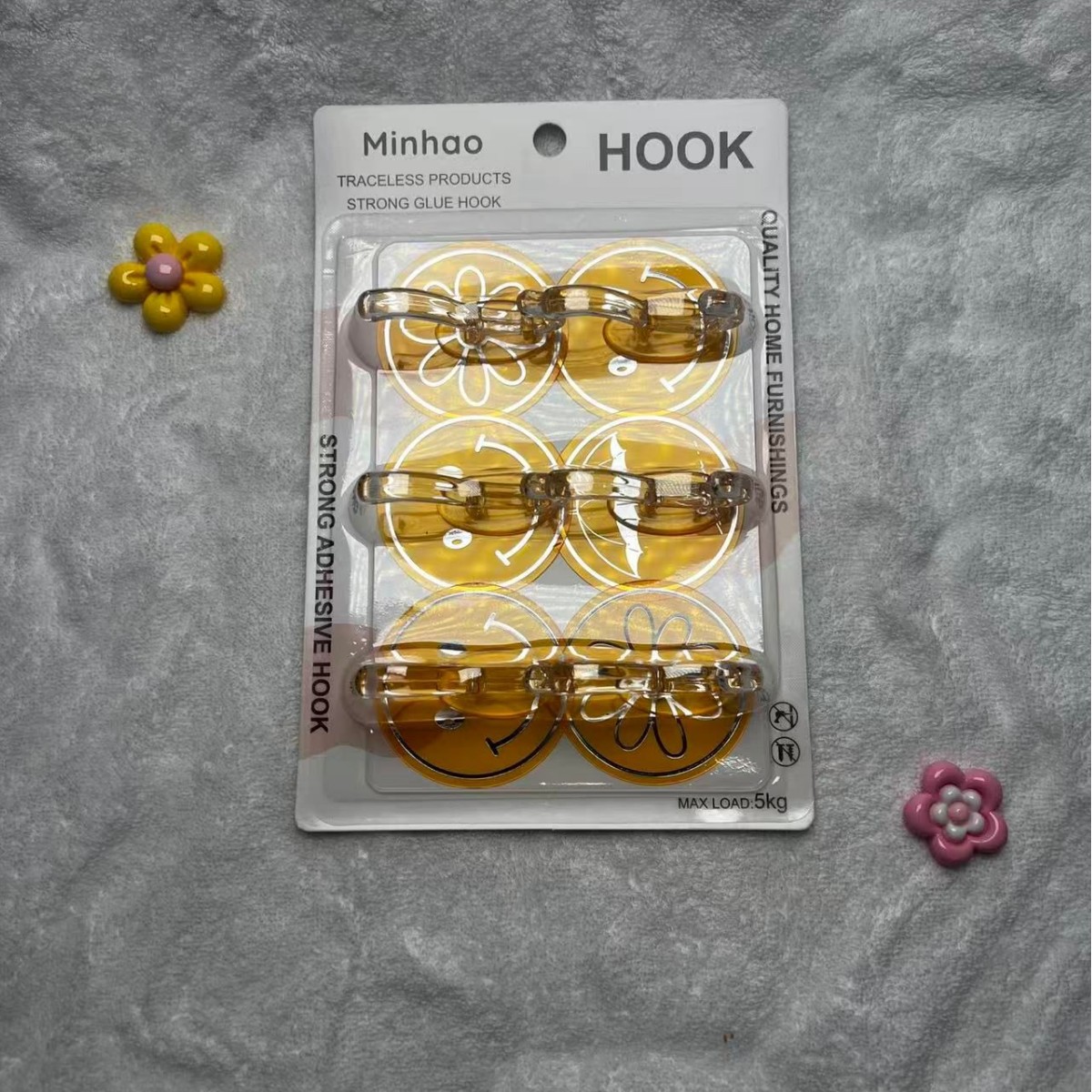 Light luxury round gold-embossed film coat and hat hook, seamless hook, no need for drilling, bathroom, wall, door and back adhesive hook Specification image