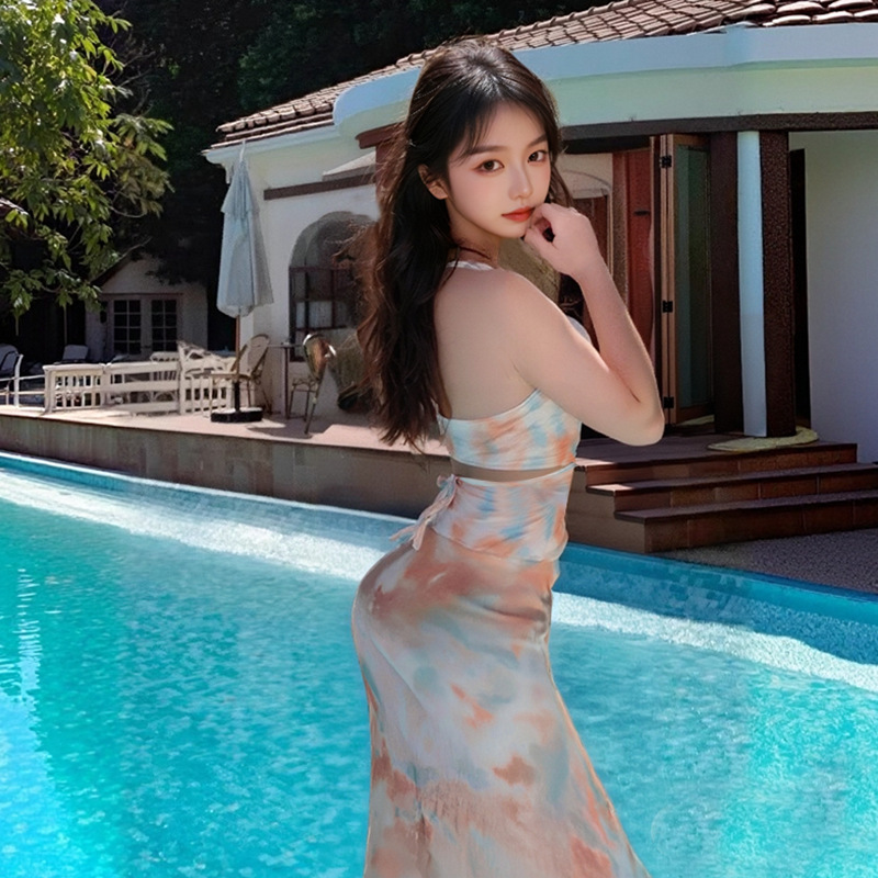 比基尼、分体泳衣实物图