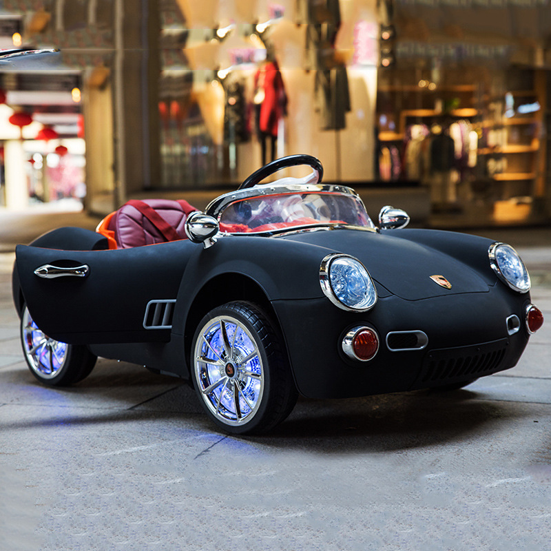 复古儿童电动汽车四轮遥控玩具车可坐人带摇摆电动童车婴儿电动车产品图