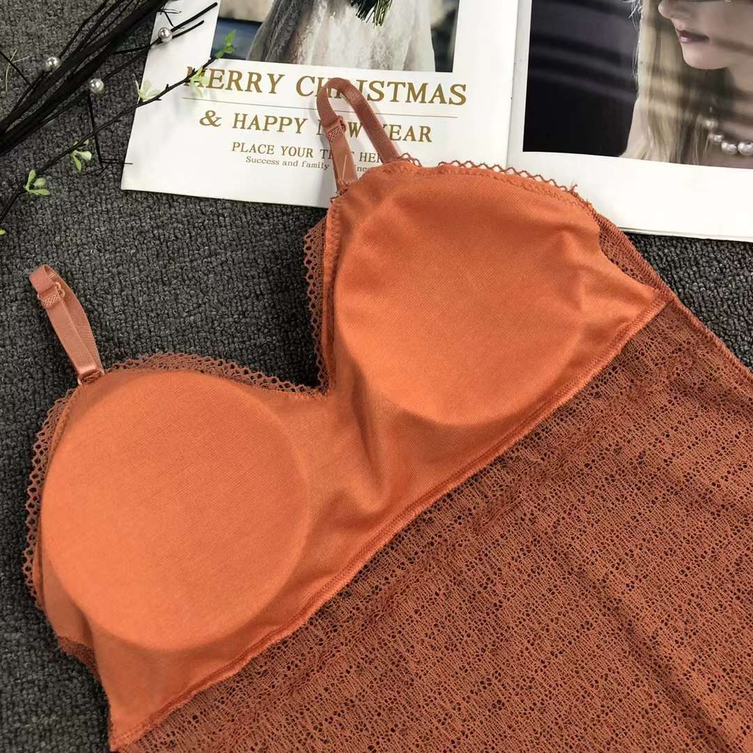 Clear inventory for foreign trade export: High-quality lace backless women's vests, sexy bras without steel rings, sports bras, women's wholesale bras with breast pads Application Scenario