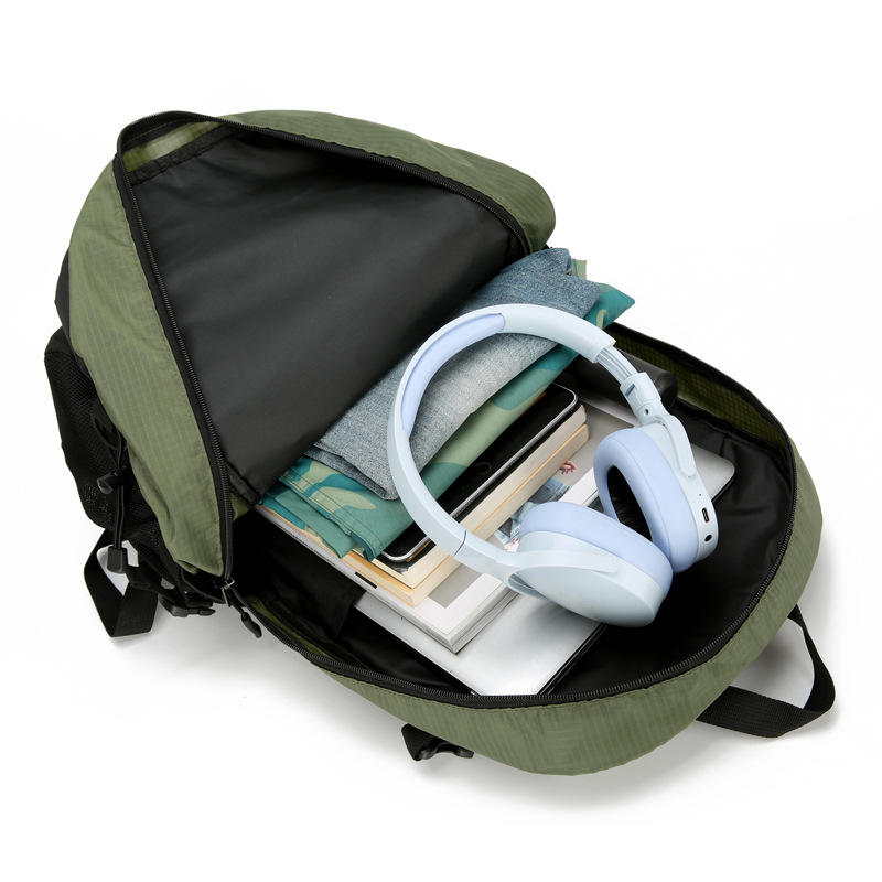 Yitu Outdoor Backpacks wholesale, mountain climbing, hiking and camping backpacks, cross-border anti-splash travel bags, large-capacity mountain climbing bags Application Scenario