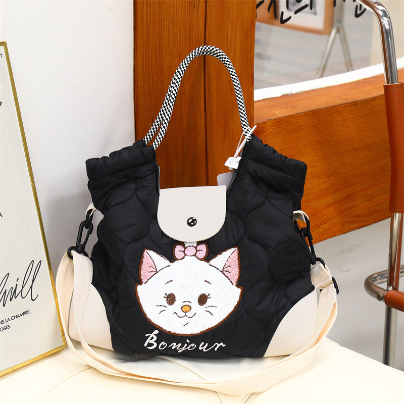 其他时尚女包实物图