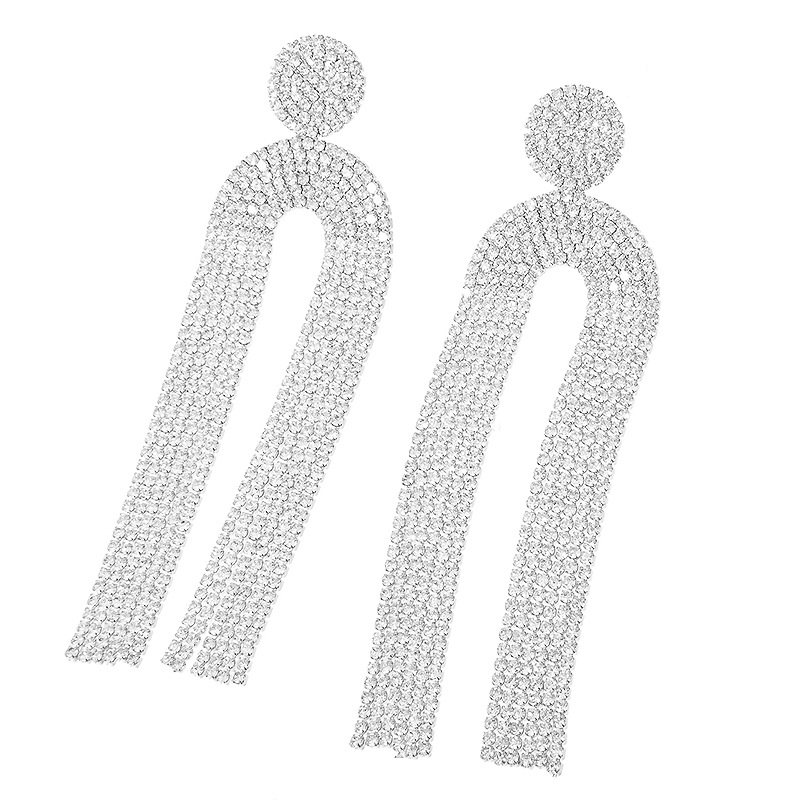 Direct sales from the manufacturer of Amazon's best-selling luxury rhindiamond U-shaped tassel earrings for women, featuring long and exaggerated pendant earrings Application Scenario